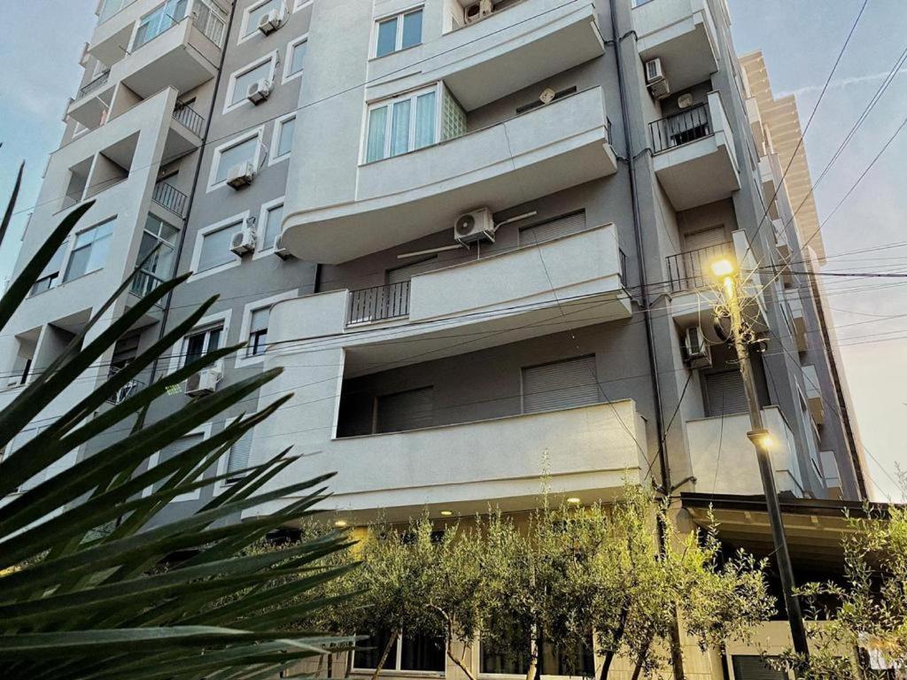 Lunasol Seaside Apartments Durres Exterior photo