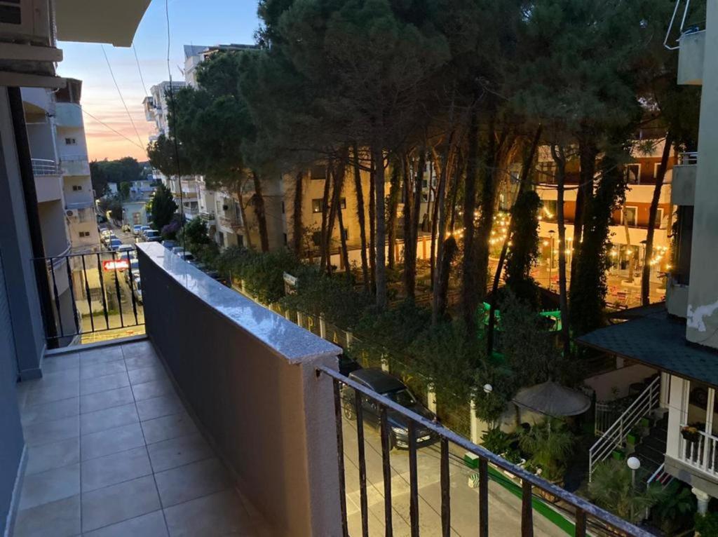 Lunasol Seaside Apartments Durres Exterior photo